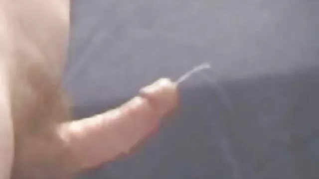Ενηλίκων χωρίς εγγραφή  Όμορφος άντρας που έχει μια στενή σχέση γυρίσματα πολλά σπόρους σε Μελαχρινή ελληνικο ερασιτεχνικο βιντεο πορνο στόμα
