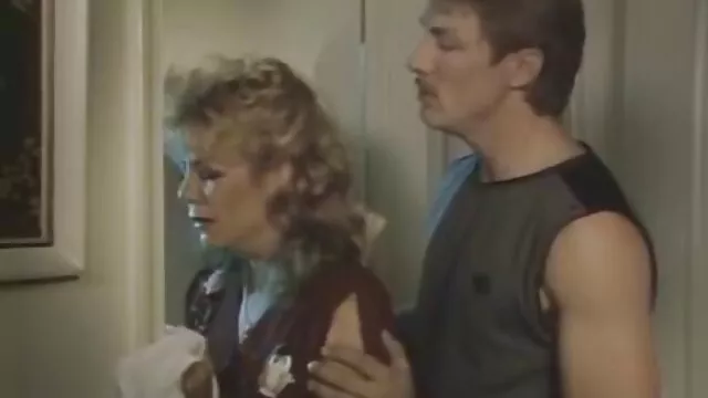 Ενηλίκων χωρίς εγγραφή  Οικογένεια γαμημένο στον γκει πορνο βιντεο καναπέ .